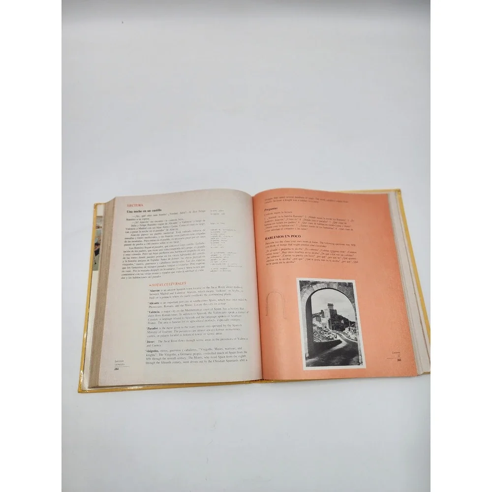 Churros y chocolate Level One Scott Foresman Spanish Program Textbook Vintage